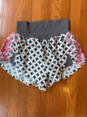 FP Movement Carpe Diem Shorts. XS. Discontinued pattern.  Good condition.